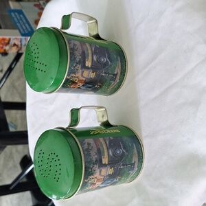 John dear salt and pepper shakers